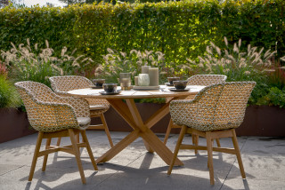 natuurlijke tuin tafel