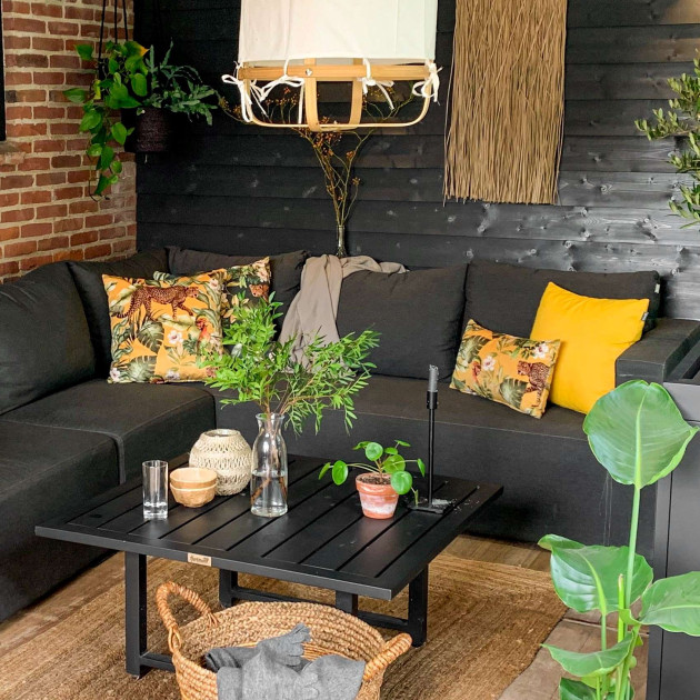 veranda zwart